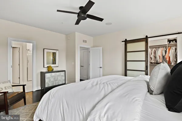 $3,495 | 44742 Tiverton Square, Ashburn, VA 20147