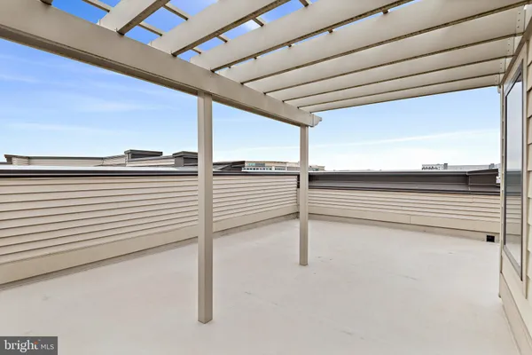 $3,495 | 44742 Tiverton Square, Ashburn, VA 20147