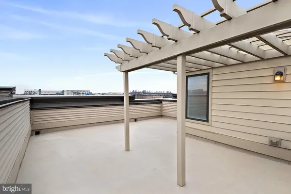 $3,495 | 44742 Tiverton Square, Ashburn, VA 20147