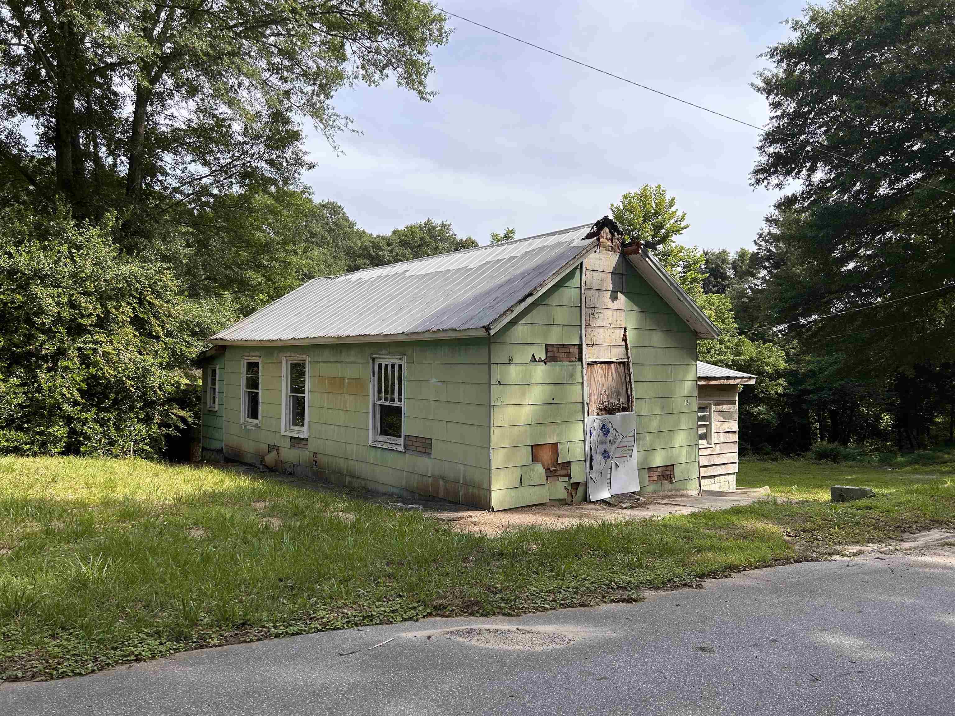 121 Love Lane Pacolet, SC 29372 - Photo 2 of 19