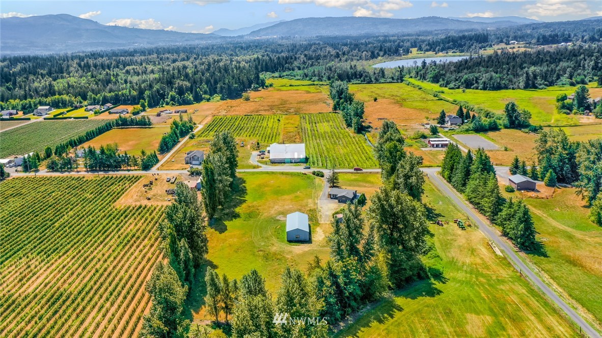 2354 Central Road Everson, WA 98247 - Photo 3 of 40 Gallery Image 3