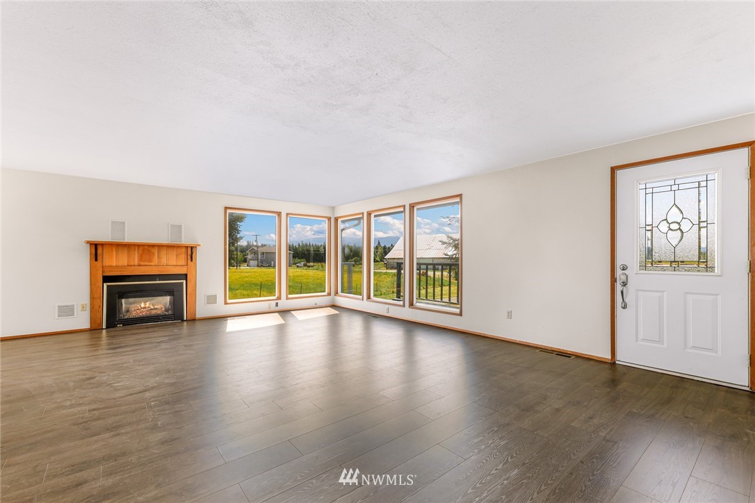 2354 Central Road Everson, WA 98247 - Photo 10 of 40 Gallery Image 10