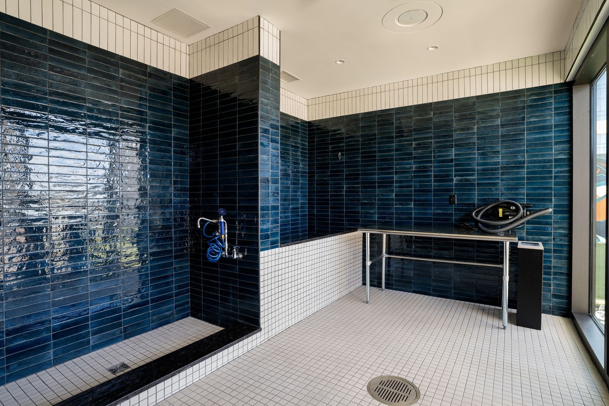 930 Commerce Street, Unit 30 Nashville, TN 37203 - Photo 39 of 45 a bathroom with a shower