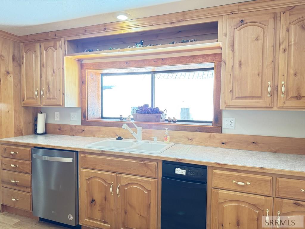 4080 Red Rock Road Island Park, ID 83429 - Photo 17 of 52