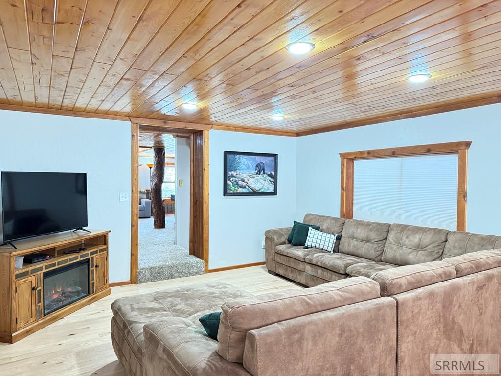 4080 Red Rock Road Island Park, ID 83429 - Photo 21 of 52