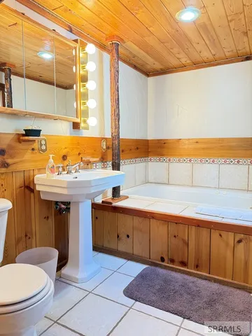 $1,150,000 | 4080 Red Rock Road, Island Park, ID 83429