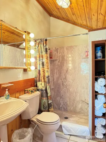 $1,150,000 | 4080 Red Rock Road, Island Park, ID 83429