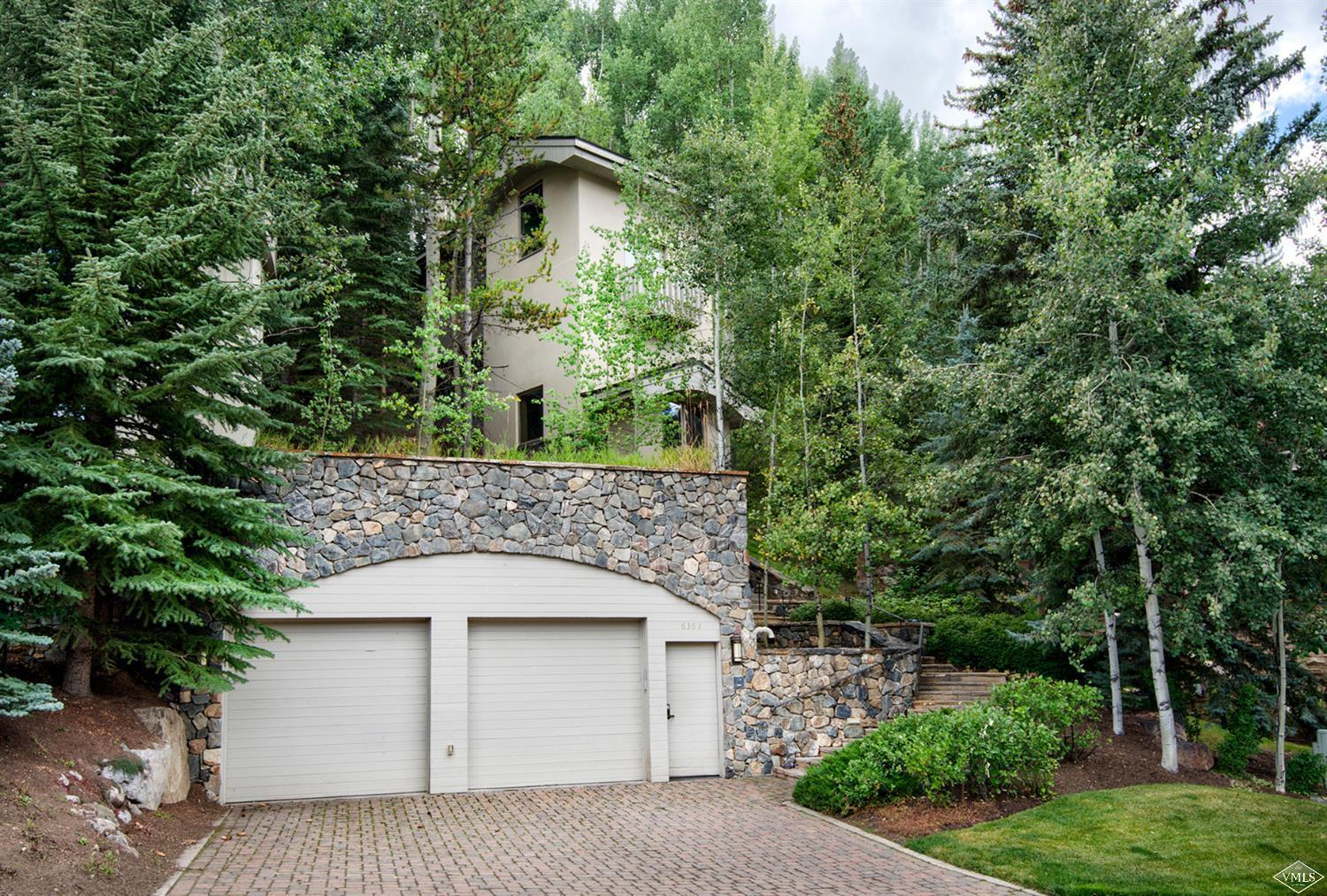 636 West Forest Road, Unit A Vail, CO 81657 - Photo 9 of 51 Primary Photo