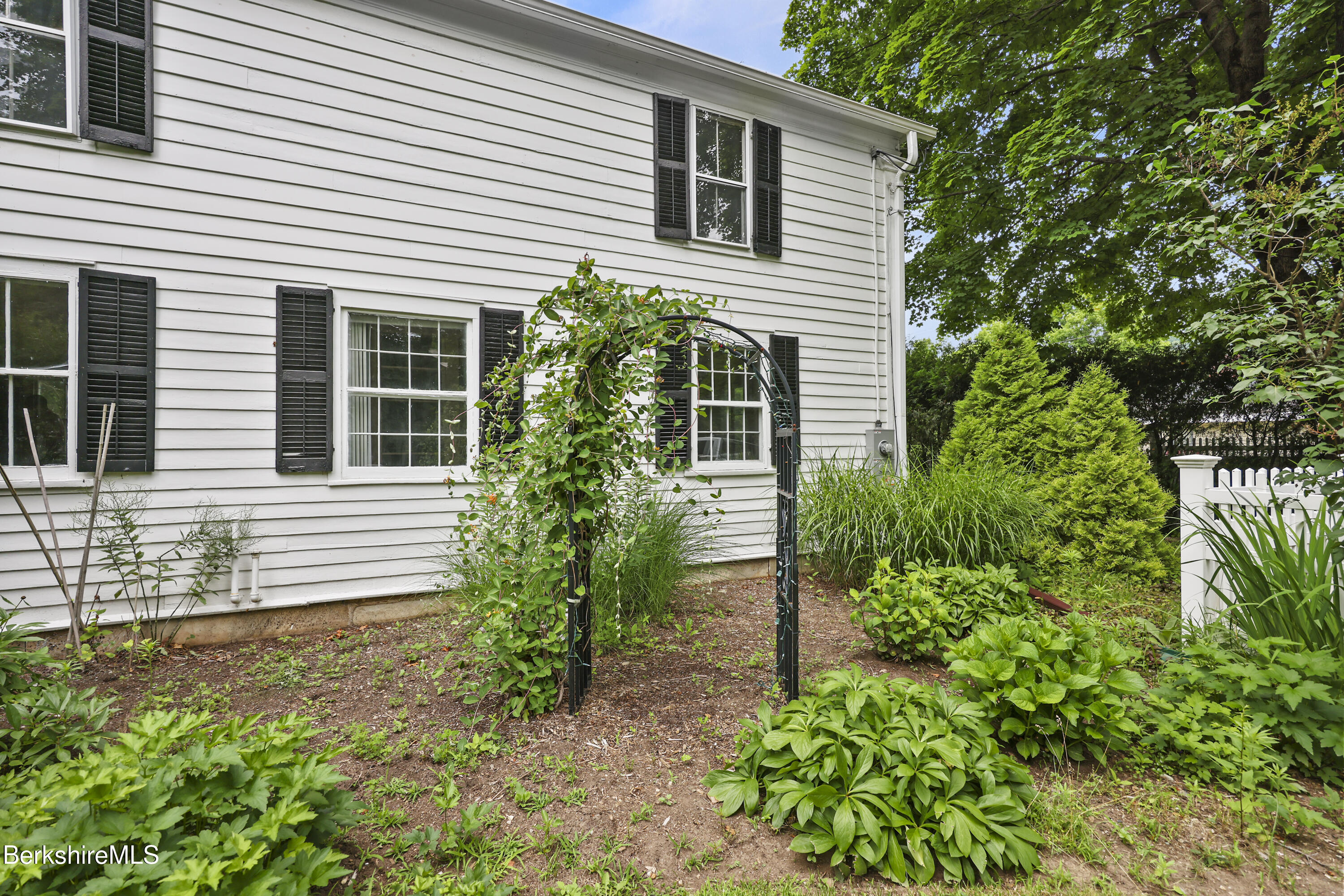 4 Stockbridge Road West Stockbridge, MA 01266 - Photo 120 of 123 Exterior Side