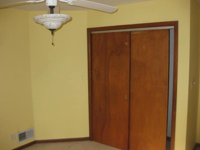 2641 Woodley Road Columbus, OH 43231 - Photo 16 of 21