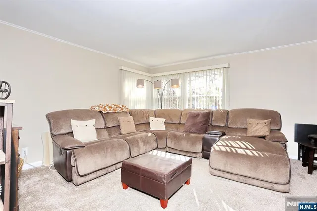 $639,000 | 40 Depew Street, Dumont, NJ 07628