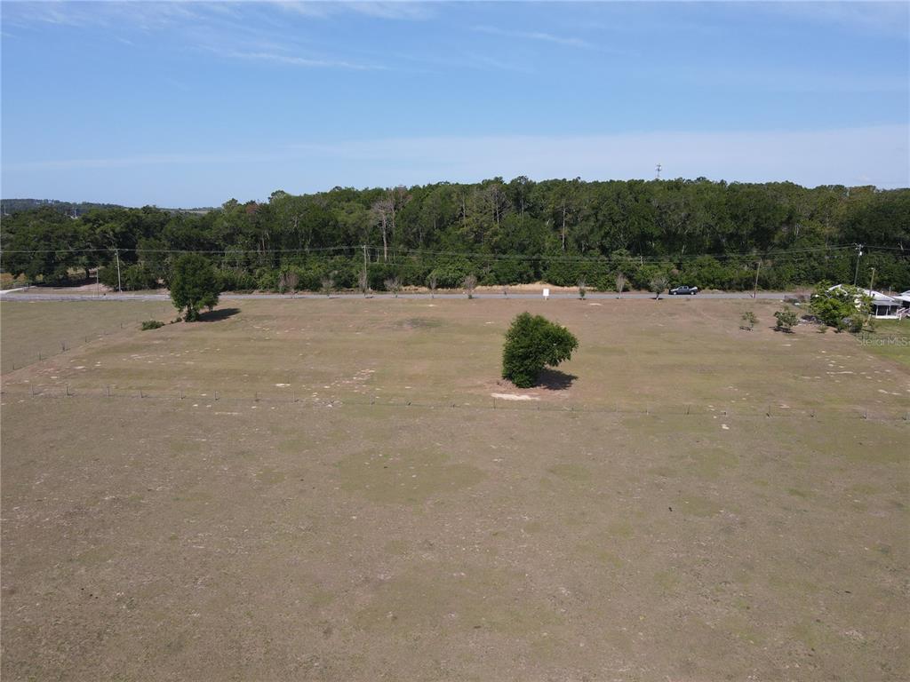 1 Smith Road Dade City, FL 33525 - Photo 18 of 25 a view of outdoor space and city view