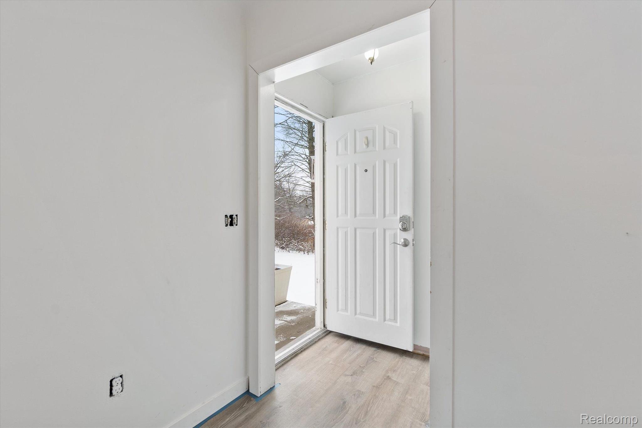 3457 Byron Road Howell, MI 48855 - Photo 5 of 35 Gallery Image 5