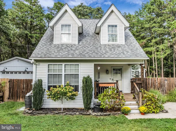 $410,000 | 305 East Ridgewood Avenue, Absecon, NJ 08205