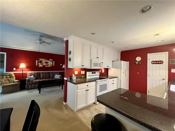 $220,000 | 1905 Cedar Street, Higginsville, MO 64037