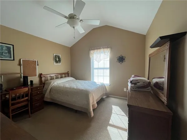 $220,000 | 1905 Cedar Street, Higginsville, MO 64037
