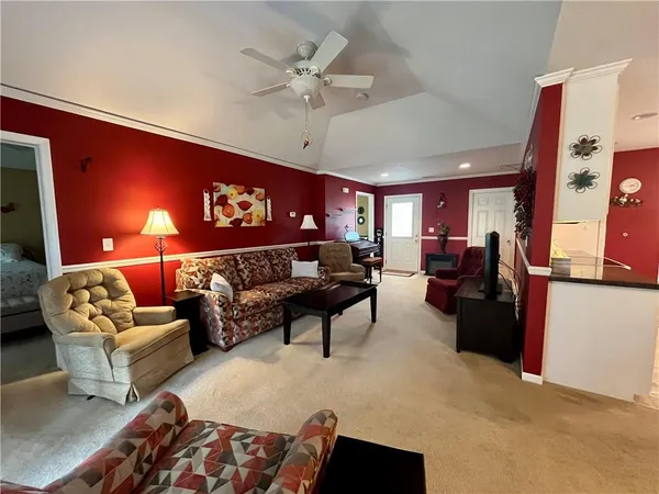 $220,000 | 1905 Cedar Street, Higginsville, MO 64037