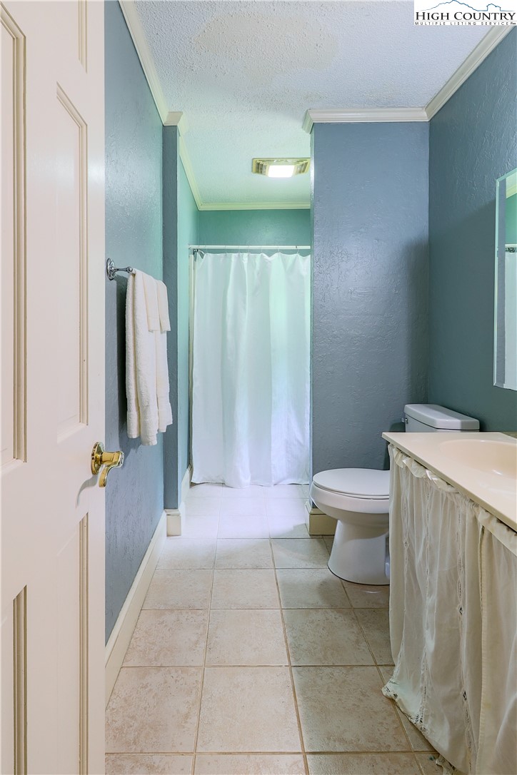 5033 Junaluska Road Boone, NC 28607 - Photo 14 of 35