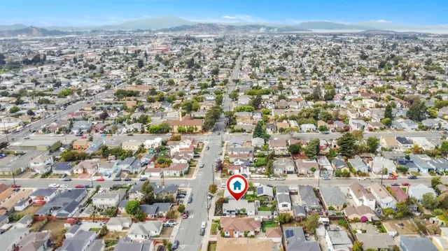 $599,000 | 3811 Roosevelt Avenue, Richmond, CA 94805