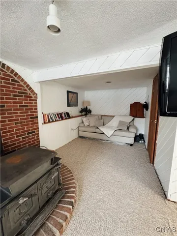 $2,300 | 3671 Gaskin Road, Clay, NY 13027