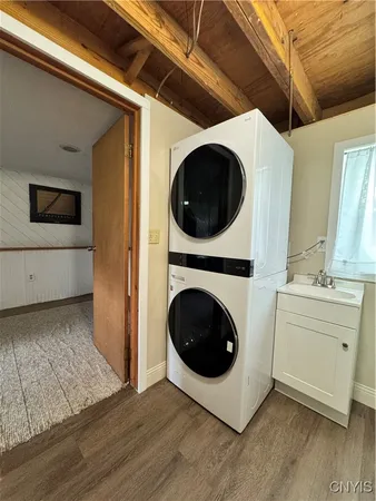 $2,200 | 3671 Gaskin Road, Clay, NY 13027