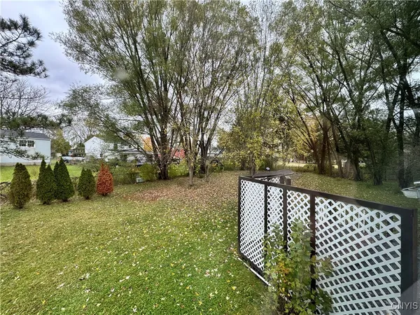 $2,200 | 3671 Gaskin Road, Clay, NY 13027