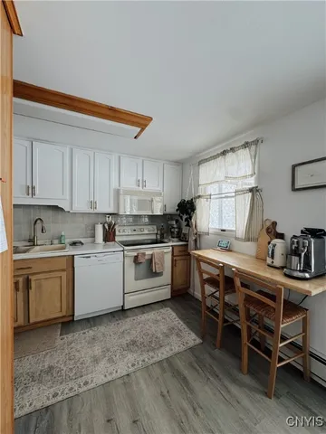 $2,300 | 3671 Gaskin Road, Clay, NY 13027