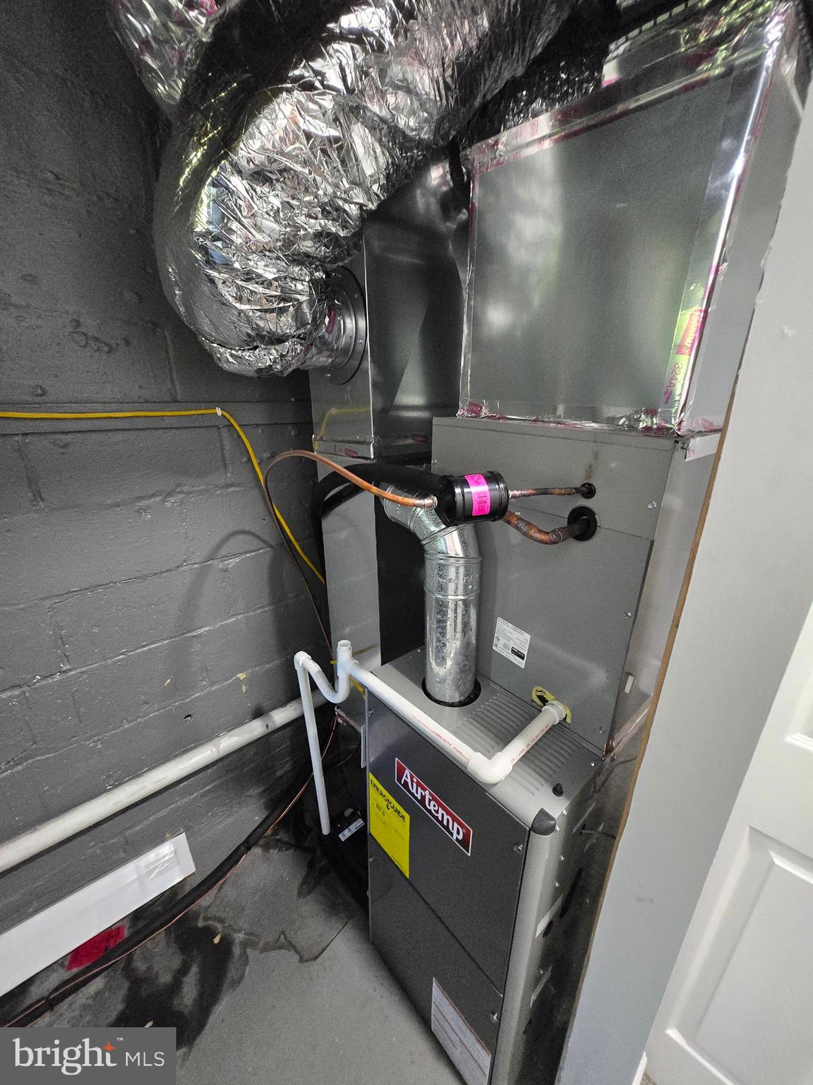 940 East 41st Street Baltimore, MD 21218 - Photo 37 of 47