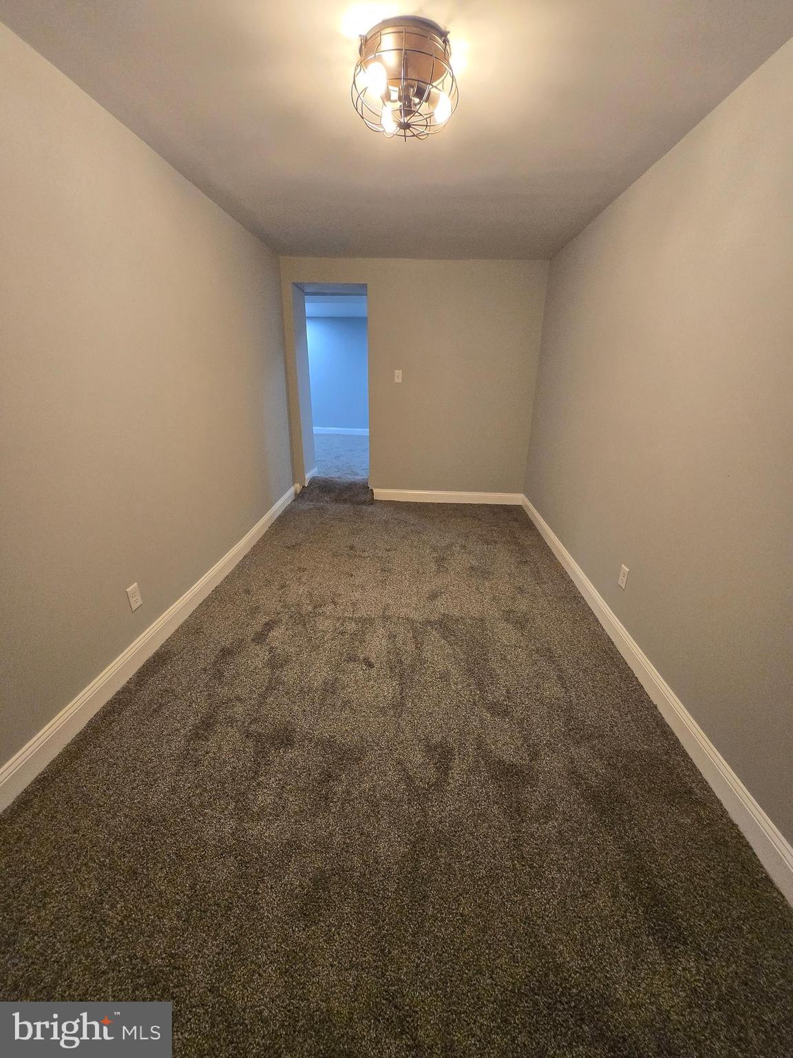 940 East 41st Street Baltimore, MD 21218 - Photo 43 of 47