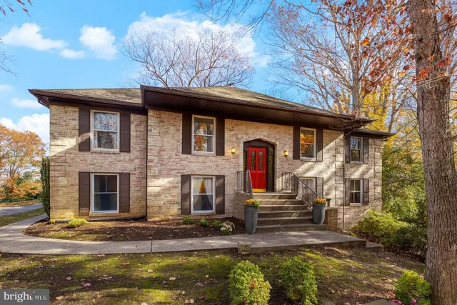 $499,900 | 1000 Cape Cod Drive, Stafford, VA 22554