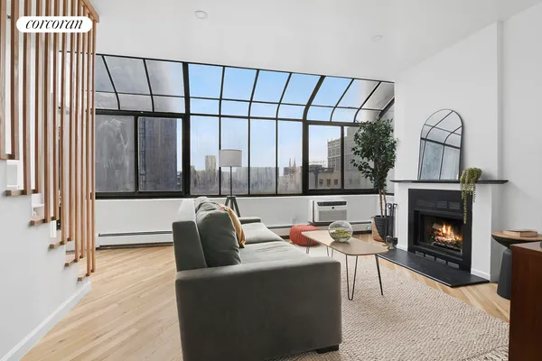 $1,550,000 | 161 Remsen Street, Unit 7B | Brooklyn Heights
