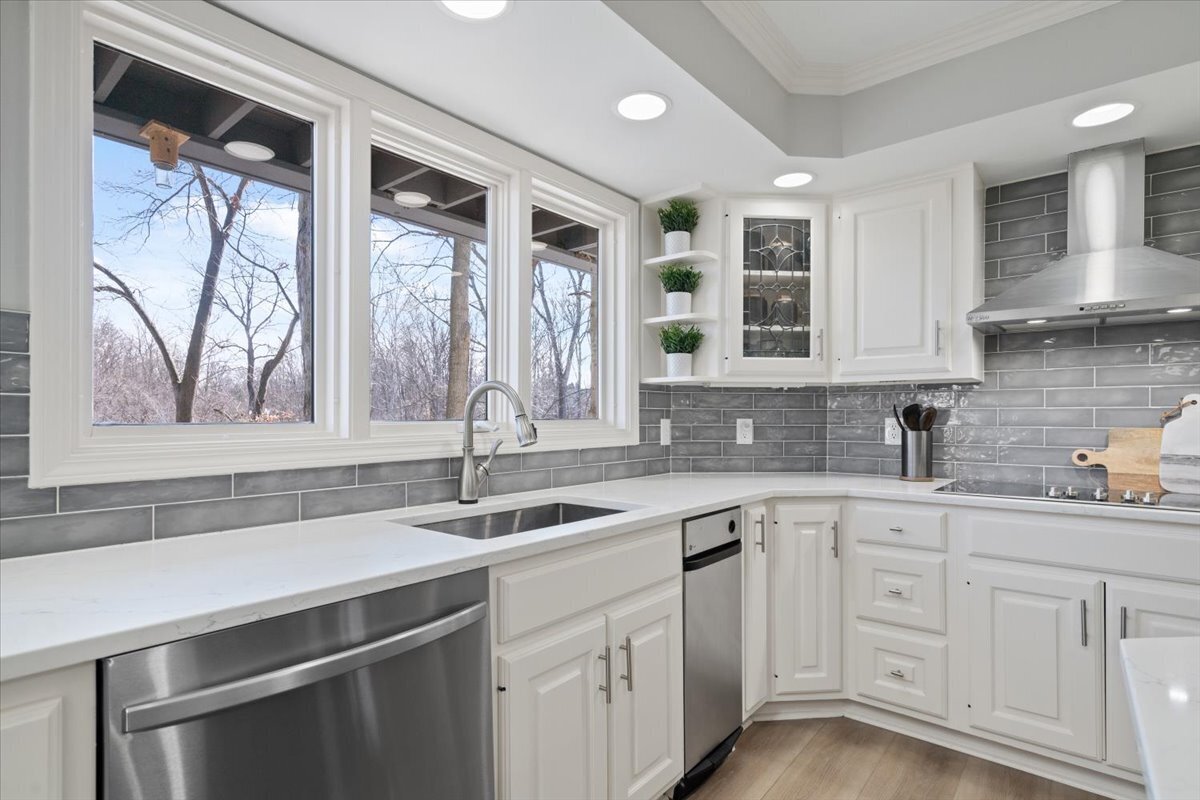 8533 Twin Pointe Circle Indianapolis, IN 46236 - Photo 18 of 42