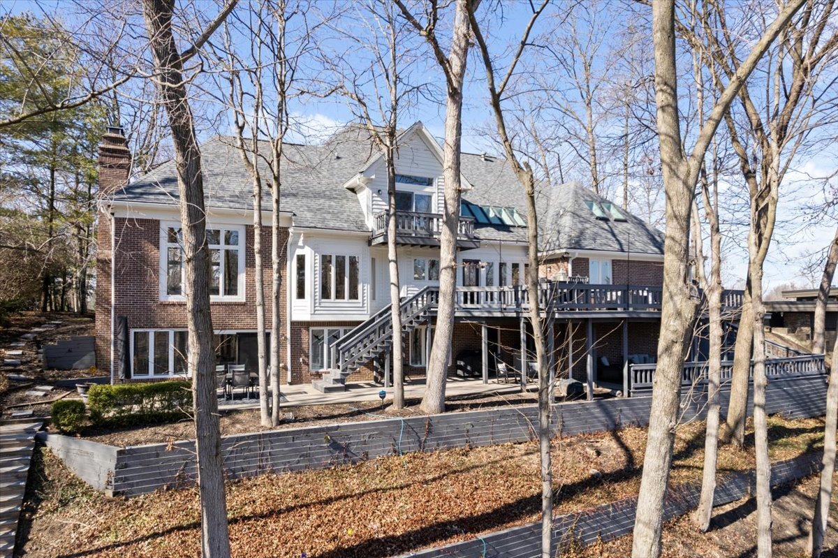 8533 Twin Pointe Circle Indianapolis, IN 46236 - Photo 6 of 42