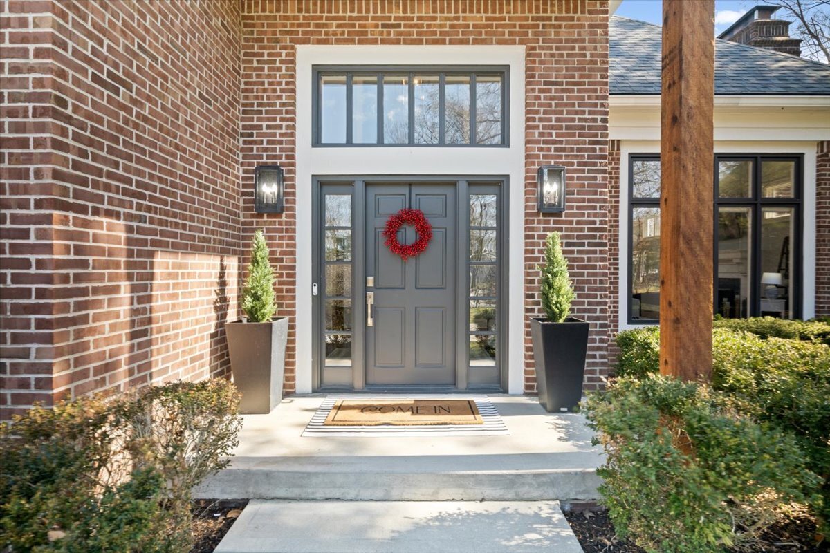 8533 Twin Pointe Circle Indianapolis, IN 46236 - Photo 8 of 42