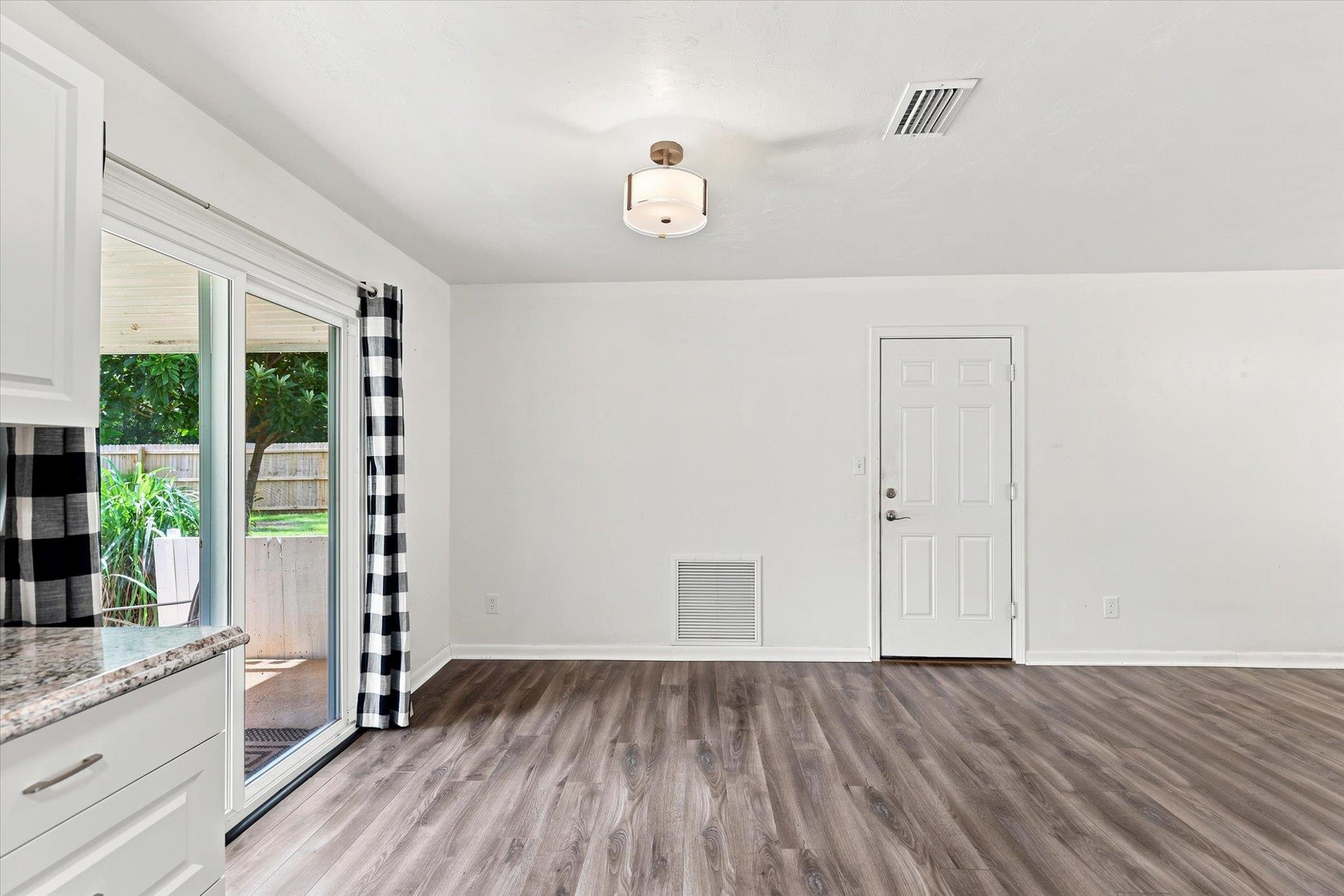 1861 Rodeo Drive Tallahassee, FL 32311 - Photo 12 of 67