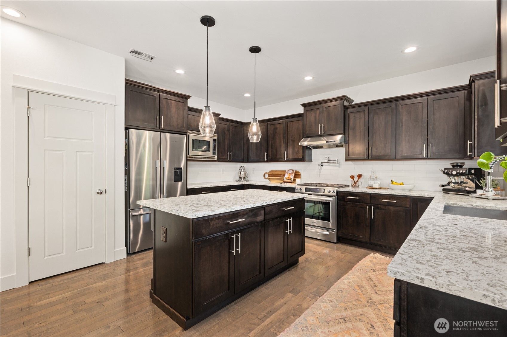 22611 38th Drive Southeast Bothell, WA 98021 - Photo 8 of 30
