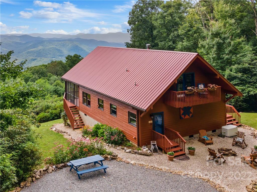3777 Parris Branch Road Sylva, NC 28779 - Photo 1 of 37 Gallery Image 1