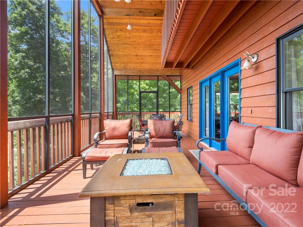 3777 Parris Branch Road Sylva, NC 28779 - Photo 17 of 37 Gallery Image 17