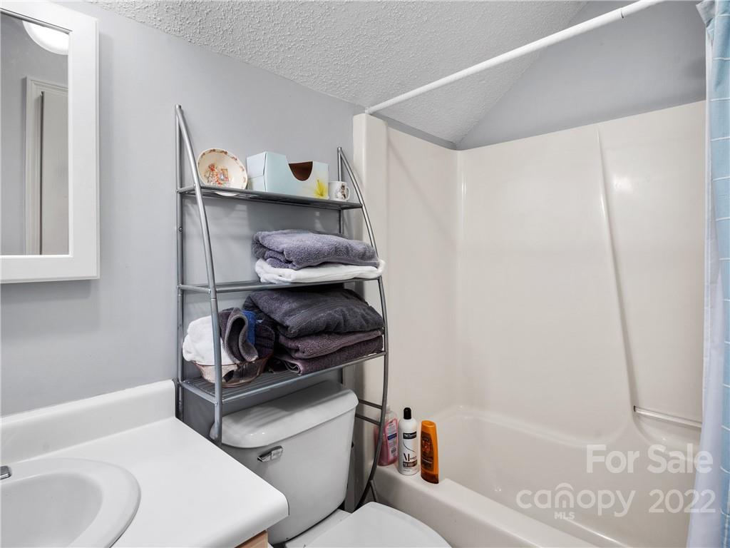 3777 Parris Branch Road Sylva, NC 28779 - Photo 26 of 37 Gallery Image 26