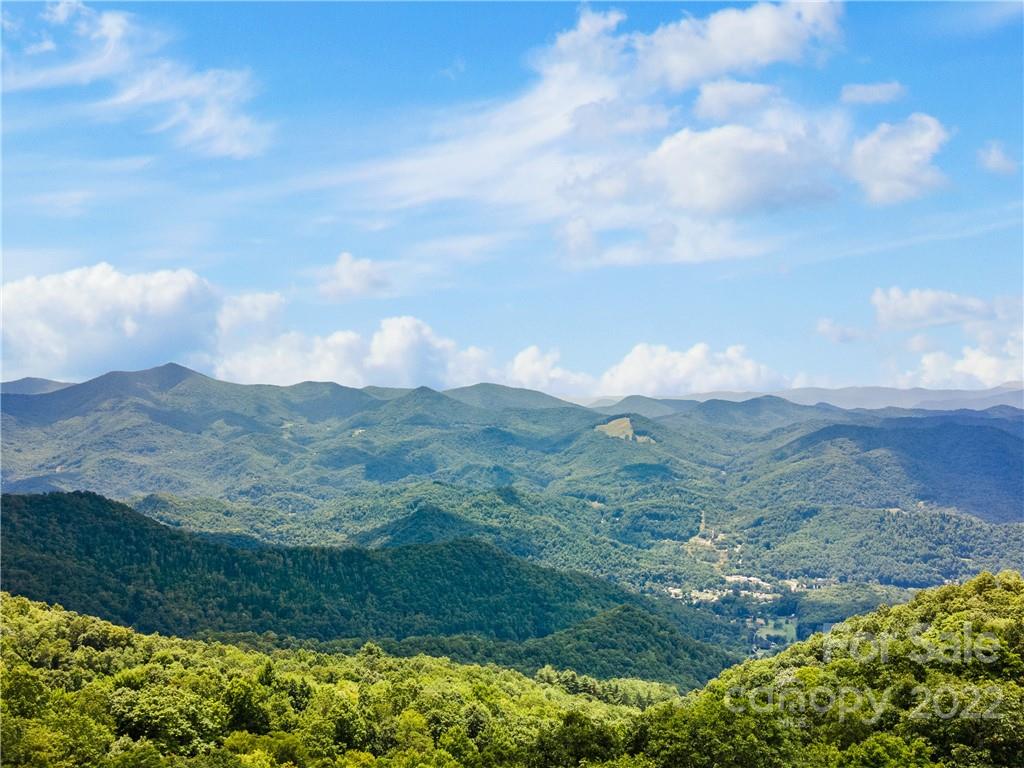 3777 Parris Branch Road Sylva, NC 28779 - Photo 3 of 37 Gallery Image 3
