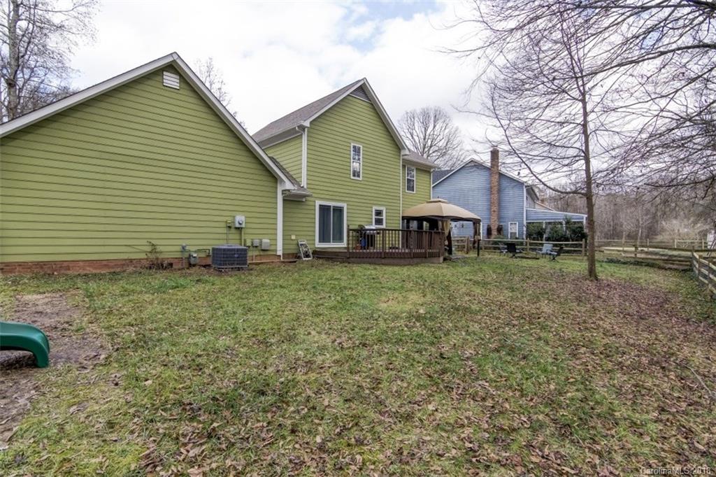 1519 Running Brook Road Charlotte, NC 28214 - Photo 13 of 16 Gallery Image 13
