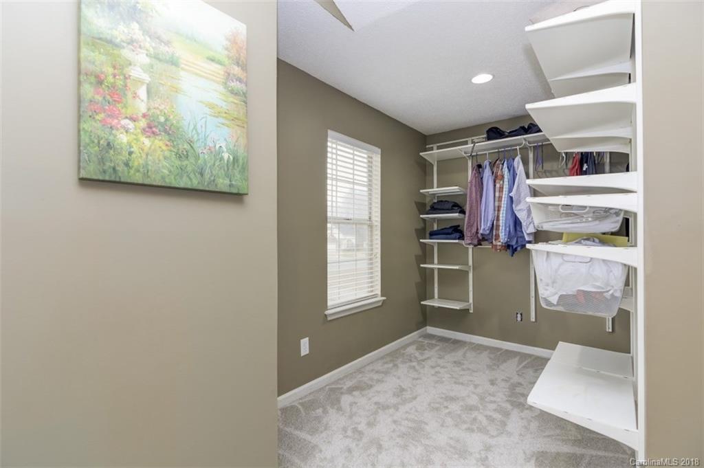 1519 Running Brook Road Charlotte, NC 28214 - Photo 10 of 16 Gallery Image 10