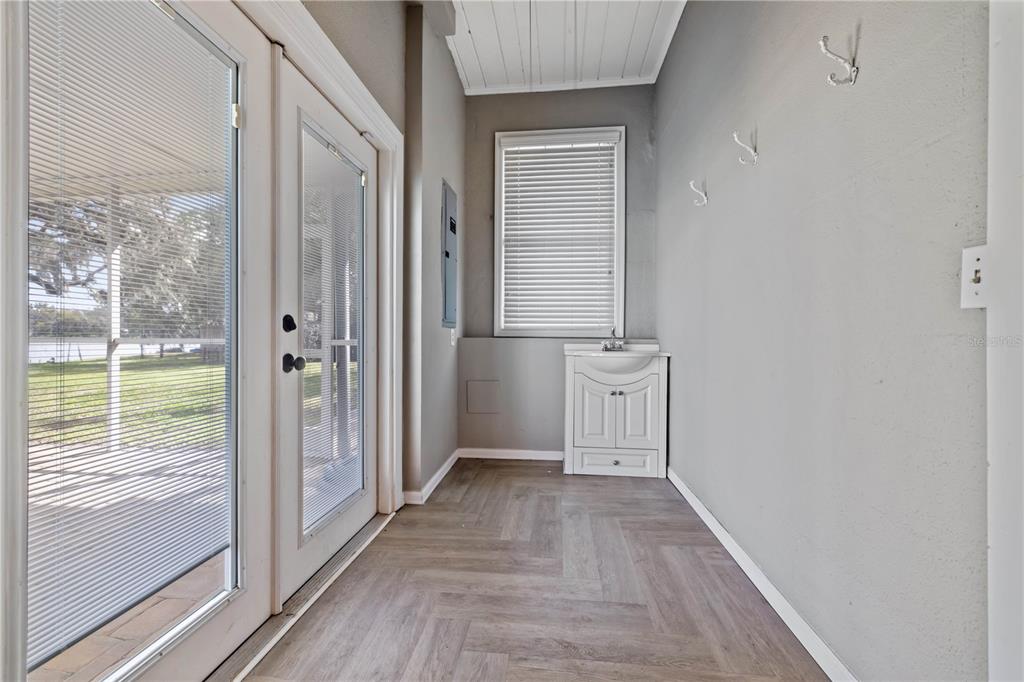 4019 Moores Lake Road Dover, FL 33527 - Photo 27 of 67