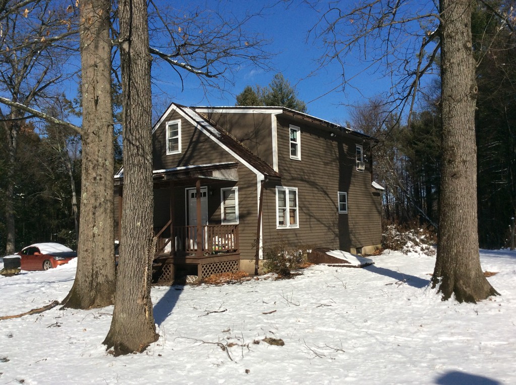 130 Sackett Road Westfield, MA 01085 - Photo 6 of 22 Gallery Image 6