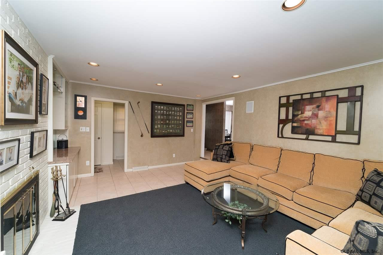 14 Huntersfield Road Bethlehem, NY 12054 - Photo 12 of 25 Photo 12