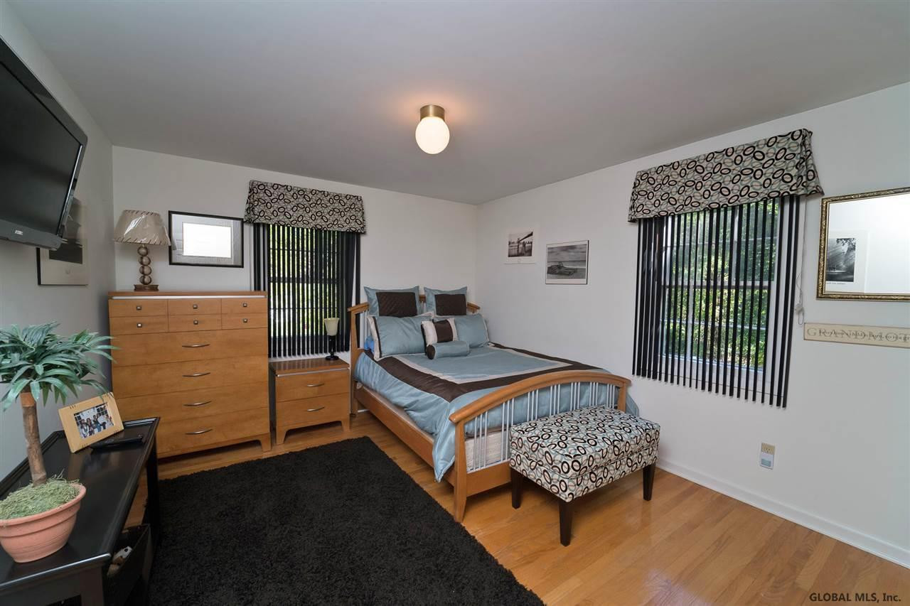 14 Huntersfield Road Bethlehem, NY 12054 - Photo 19 of 25 Photo 19