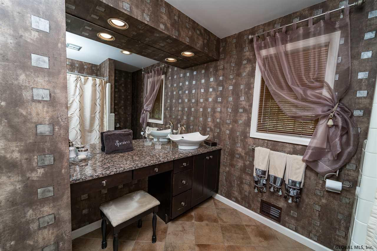 14 Huntersfield Road Bethlehem, NY 12054 - Photo 21 of 25 Photo 21