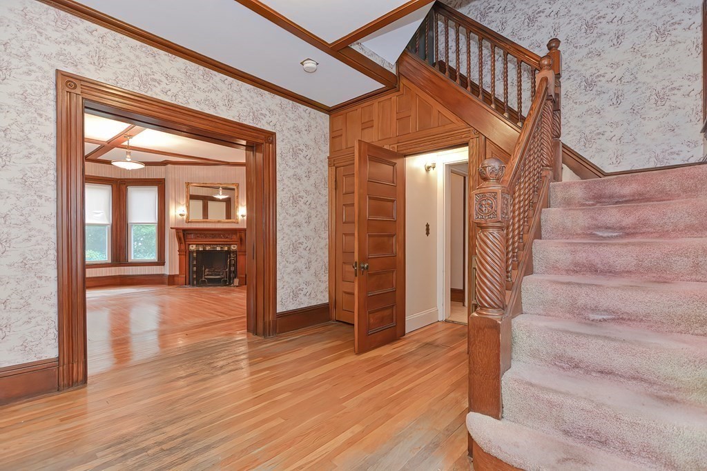11 Grove Street Wakefield, MA 01880 - Photo 11 of 38