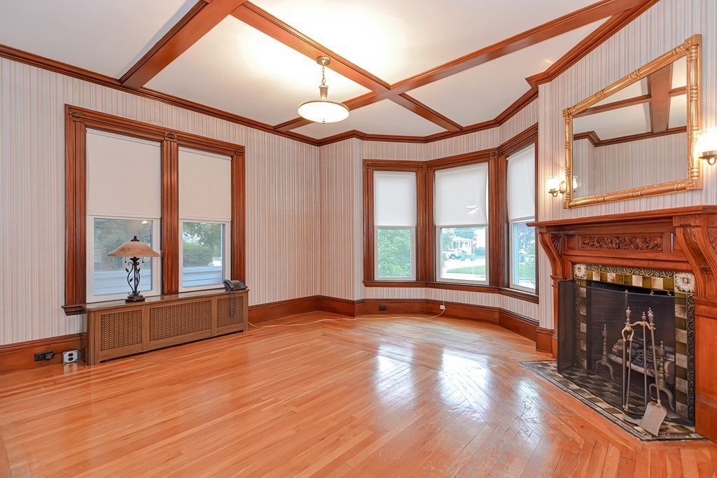 11 Grove Street Wakefield, MA 01880 - Photo 12 of 38