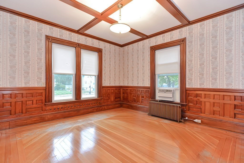 11 Grove Street Wakefield, MA 01880 - Photo 15 of 38
